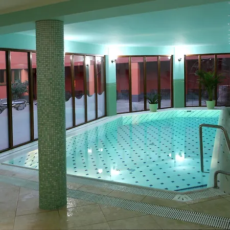Hotel Majolika 4*